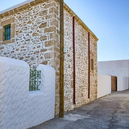 Casa Famiglia 1910 Malona Village