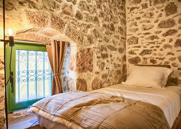 Casa Famiglia 1910 Malona Village