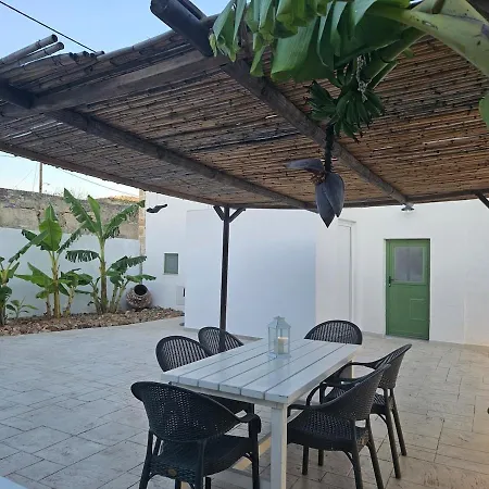 Casa Famiglia 1910 *